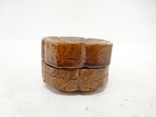  梅山造　桔梗　香合